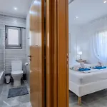H&o Sea Breeze Boutique * Klorakas