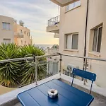H&o Sea Breeze Boutique Apartment