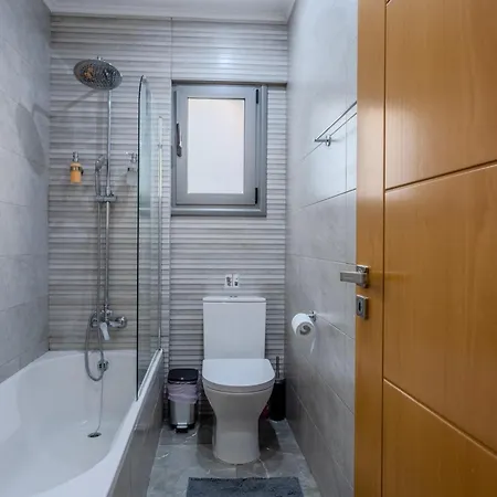 H&o Sea Breeze Boutique Apartment Klorakas