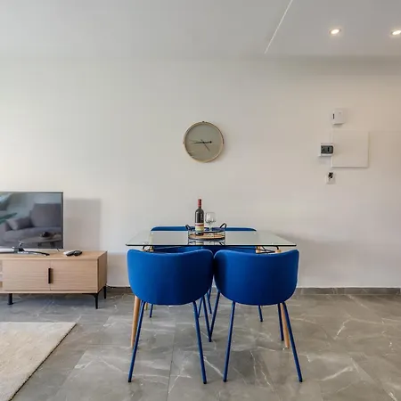 H&o Sea Breeze Boutique