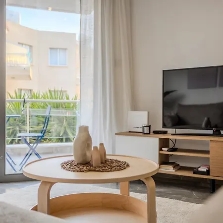 Appartement H&o Sea Breeze Boutique Klorakas