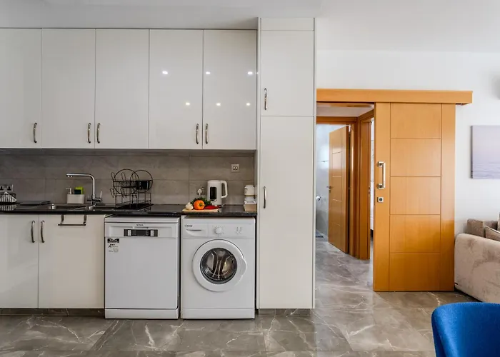 H&o Sea Breeze Boutique