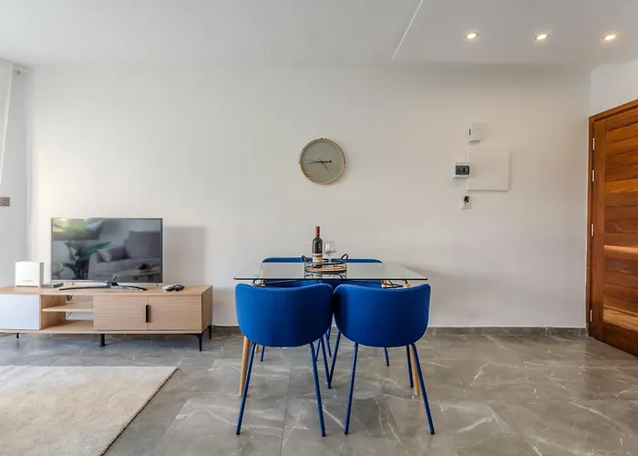 H&o Sea Breeze Boutique