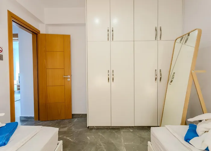 H&o Sea Breeze Boutique Lägenhet Klorakas